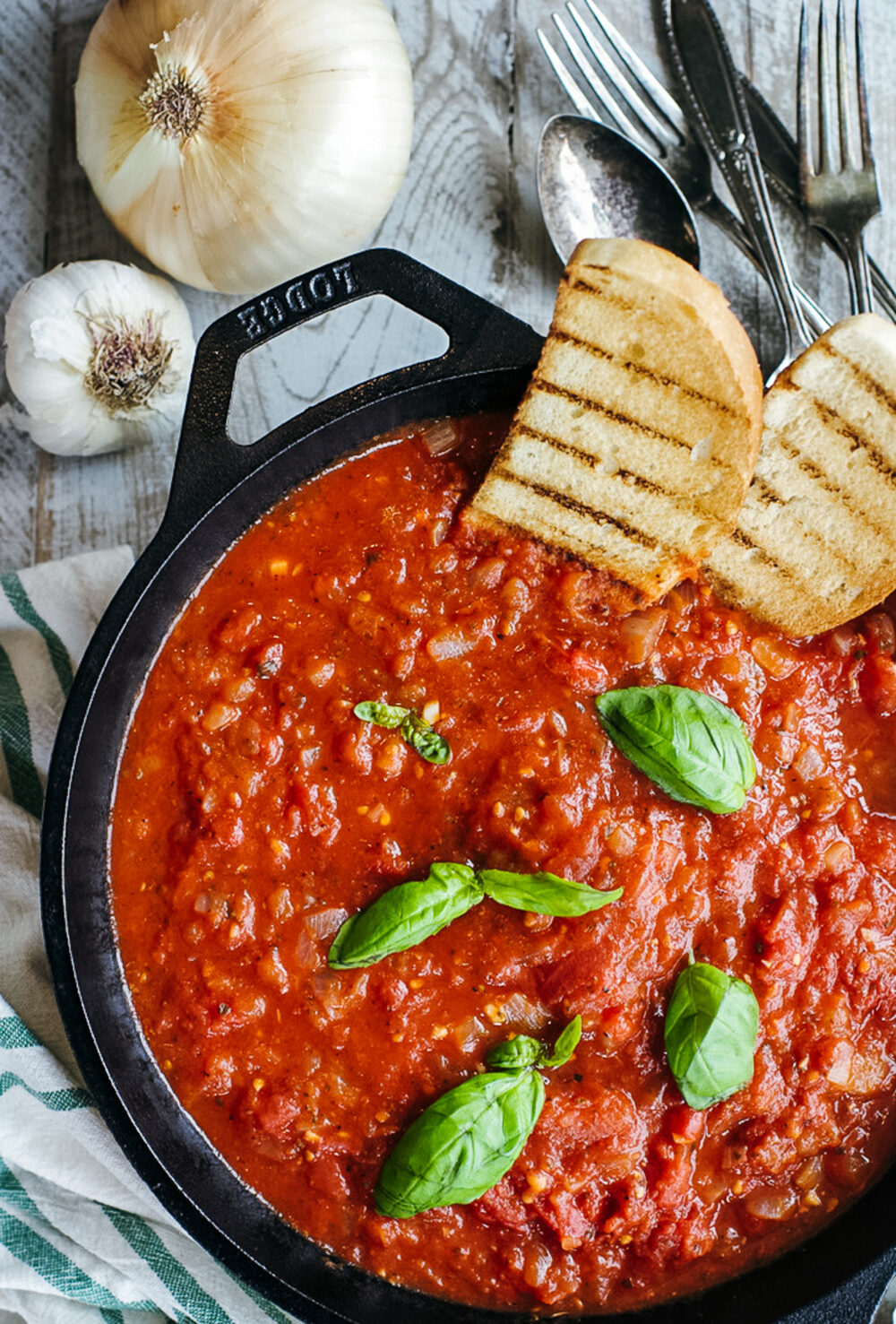 Simple Marinara Sauce